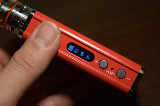 SMOK-R80-display