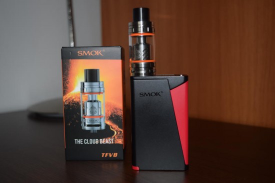 SMOK-TFV8-kit