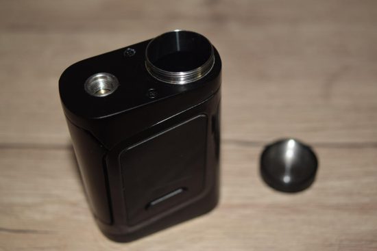 SMOK-AL850-battery-cap