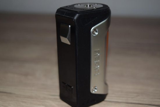 GeekVape-Aegis-buttons