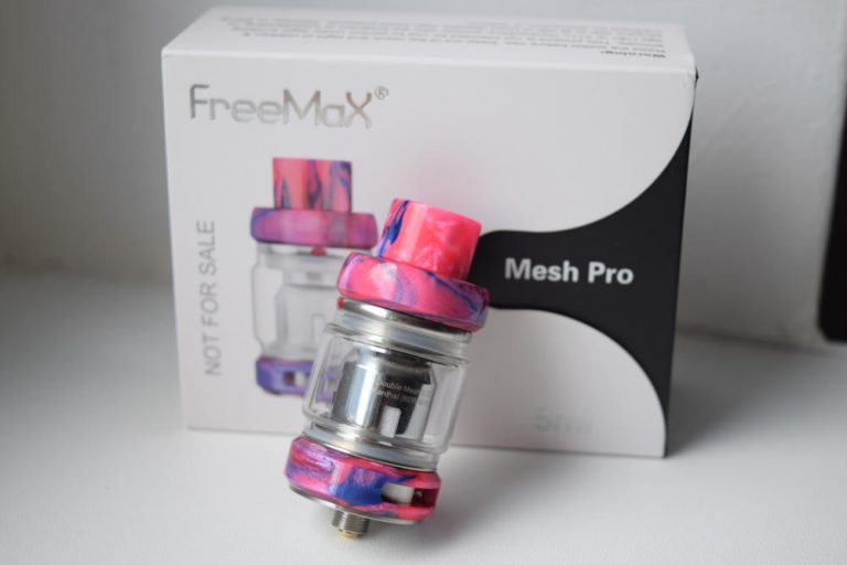 FreeMax Mesh Pro Tank Review ECigarette Reviews and Rankings